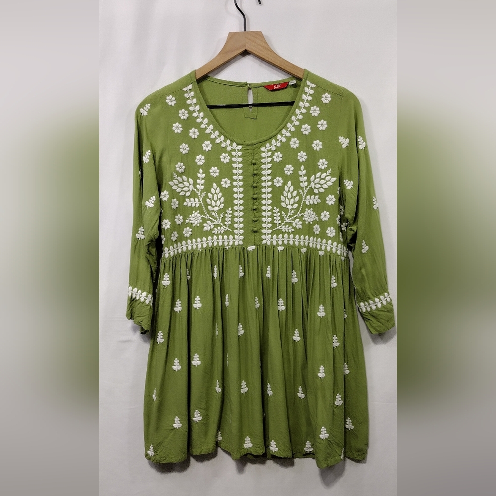 Nalli Embroidered Floral Babydoll Top Women's L Green Boho Retro Cottagecore